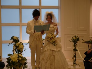 『小さな結婚式』